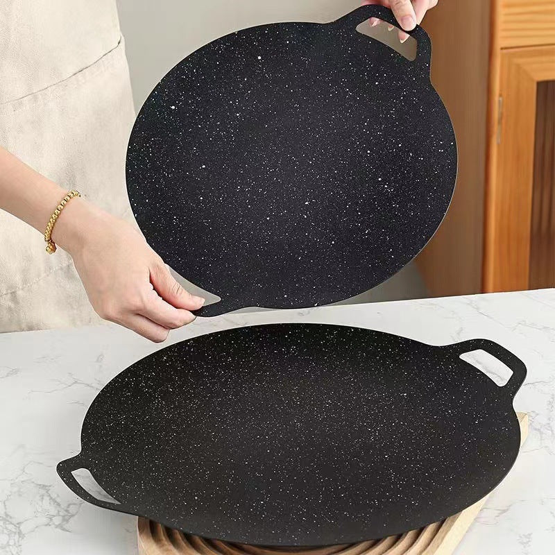 Outdoor Camping Griddle BBQ Grill Pan Korean Style Meat Grill Iron Plate Grill Household Meat Grill Stone Coating Frying and Grilling Pan Cooking Appliance